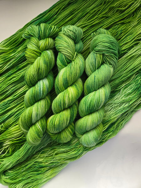 Seery - Hand-dyed Yarn