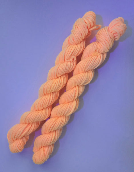 Kinetik- Hand-dyed Yarn Mini Skein (DK, Sock)